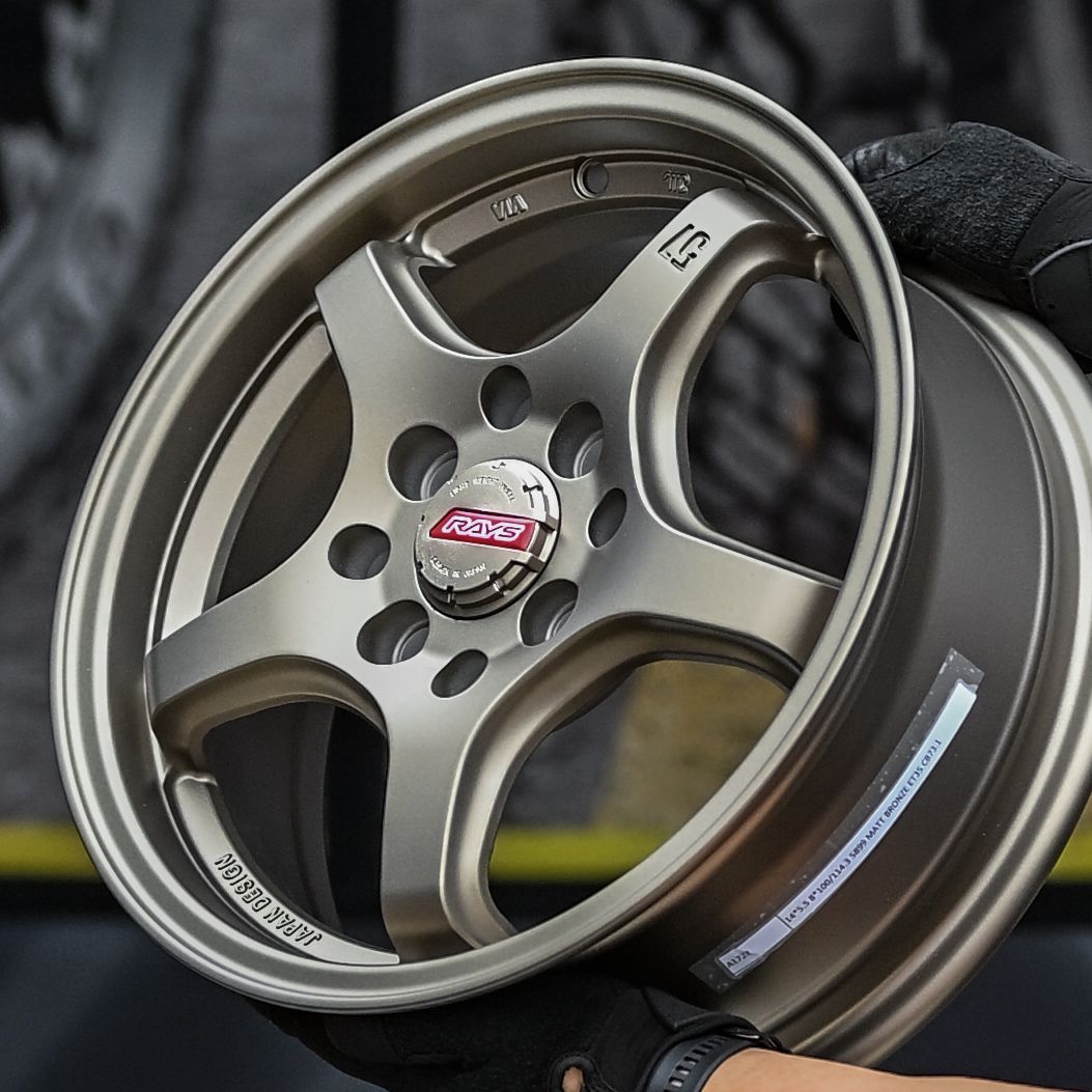 A1722 14X5.5 8X100/114.3 ET35 CB73.1
