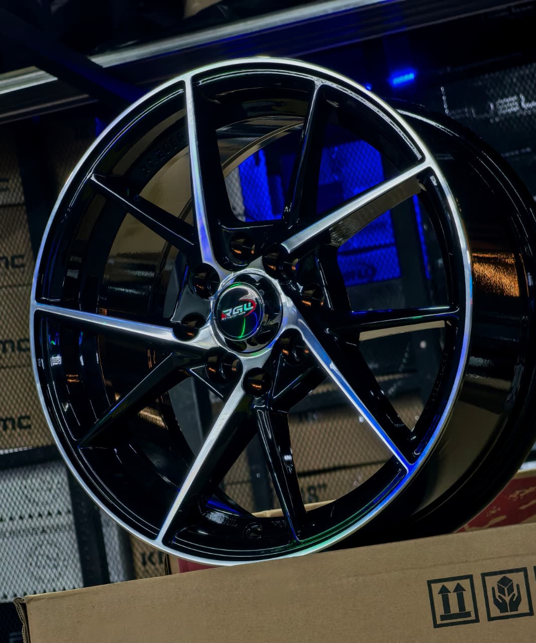 A1787 14x5.5 8x100/114.3 ET35 CB73.1