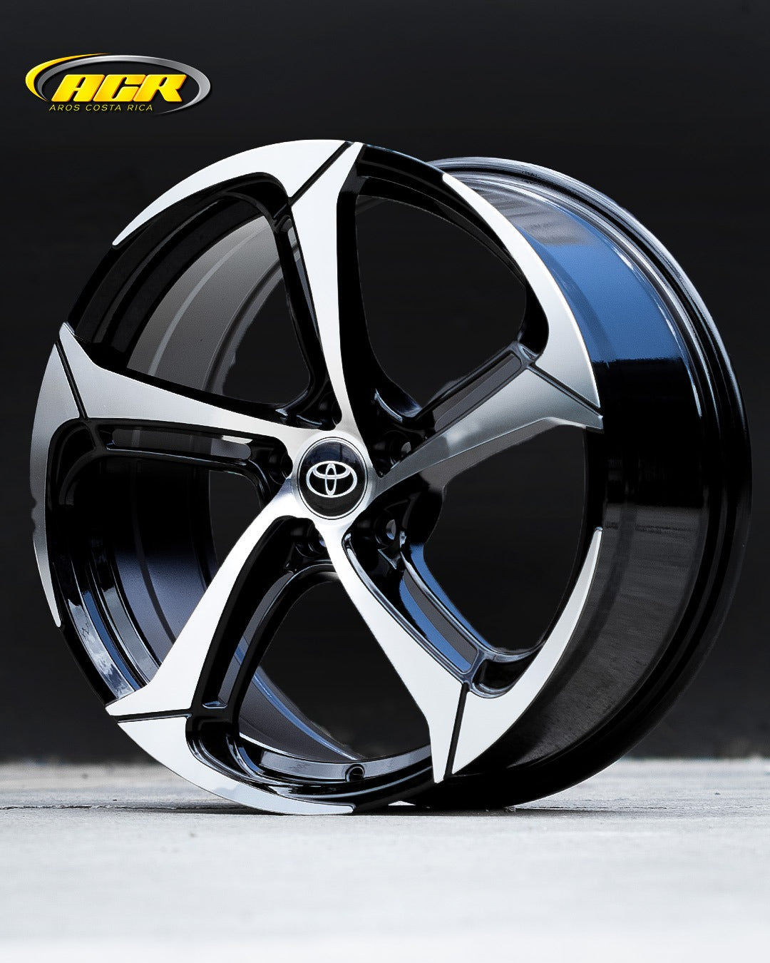 AD75H-522 17X7.5 5x114.3 ET38 CB73.1