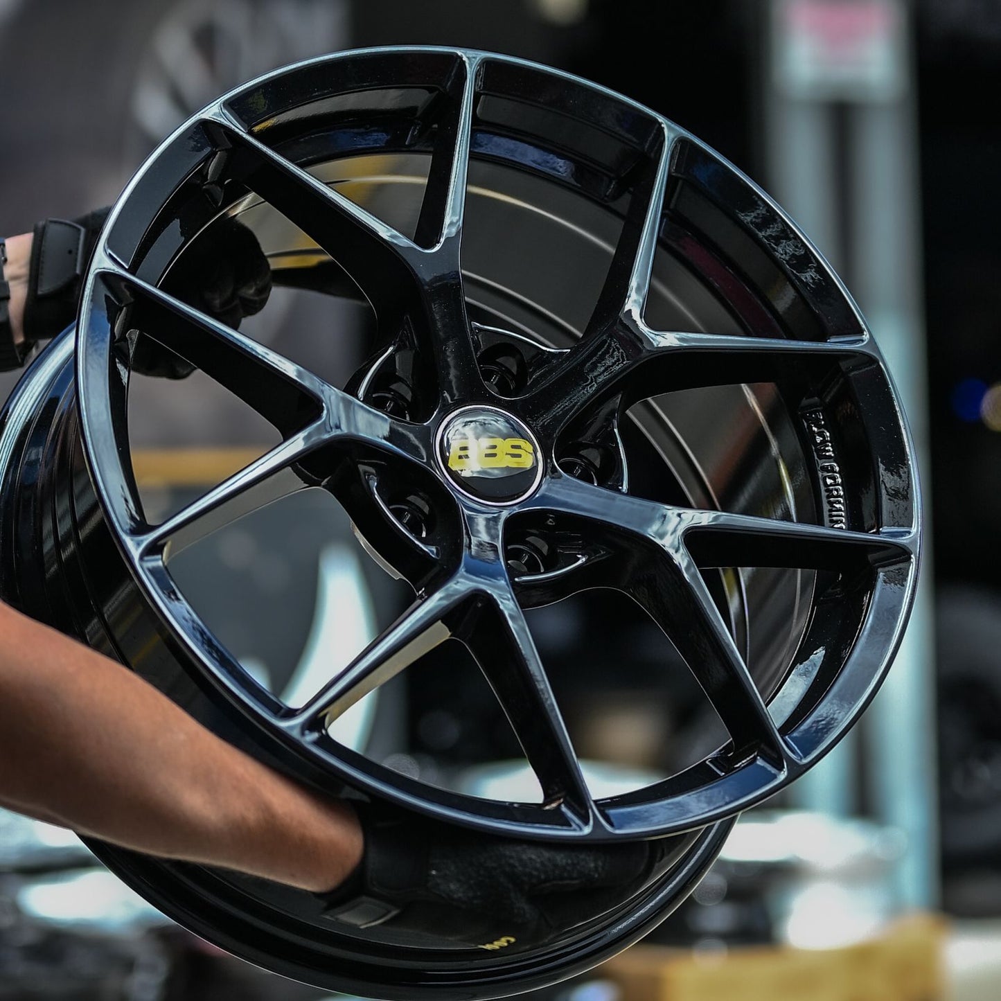 AD75H-503 17x7.5 5X114.3 ET35 CB73.1