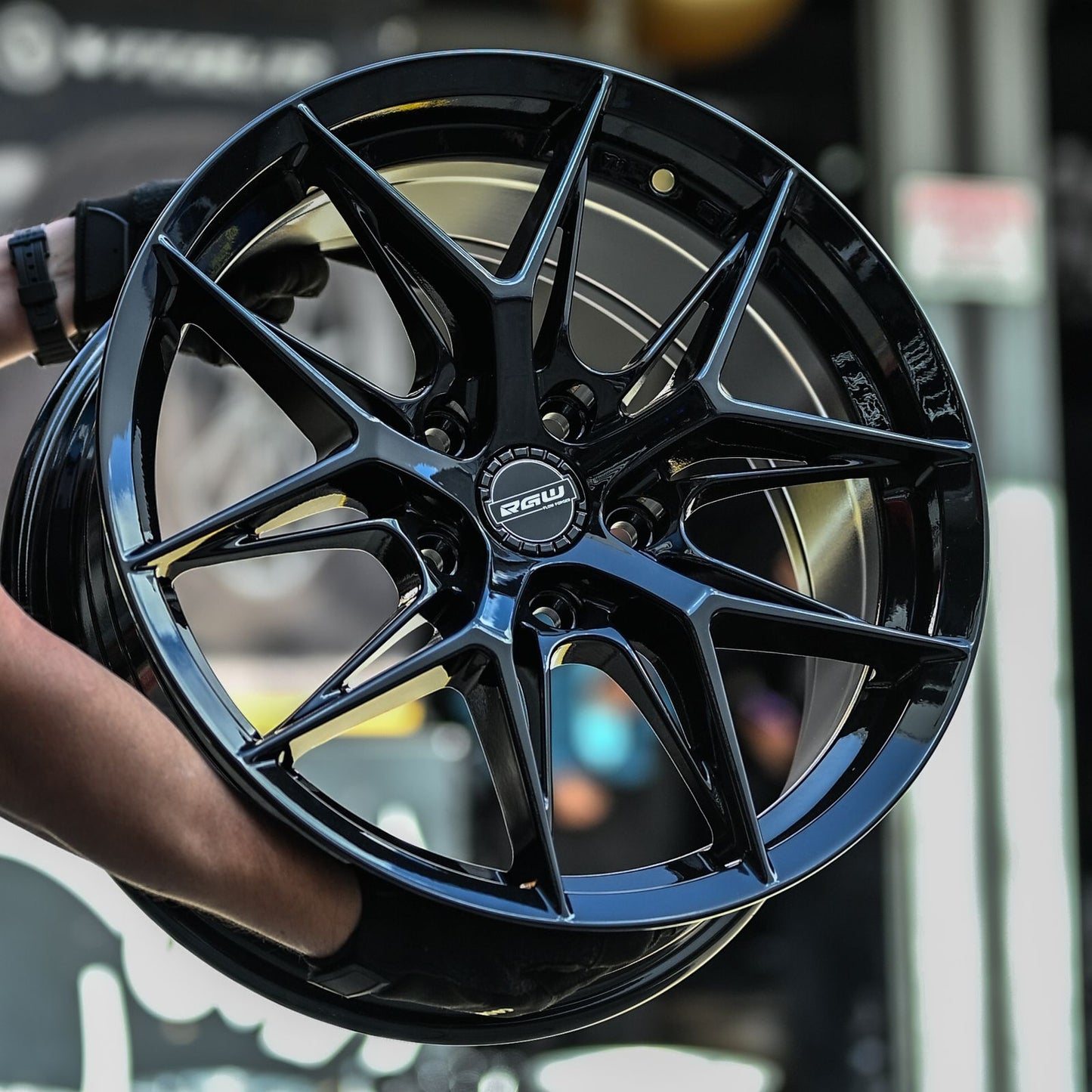 AD75H-505 17X7.5 5X114.3 ET38 CB73.1