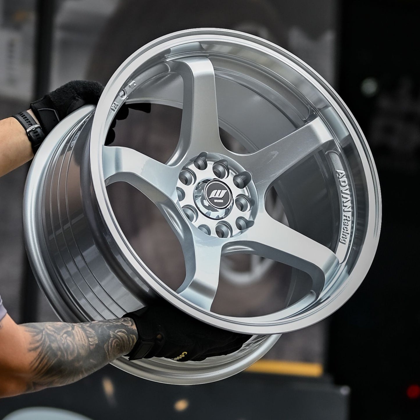 AD75H-531 17X9 5X100/114.3 ET15 CB73.1