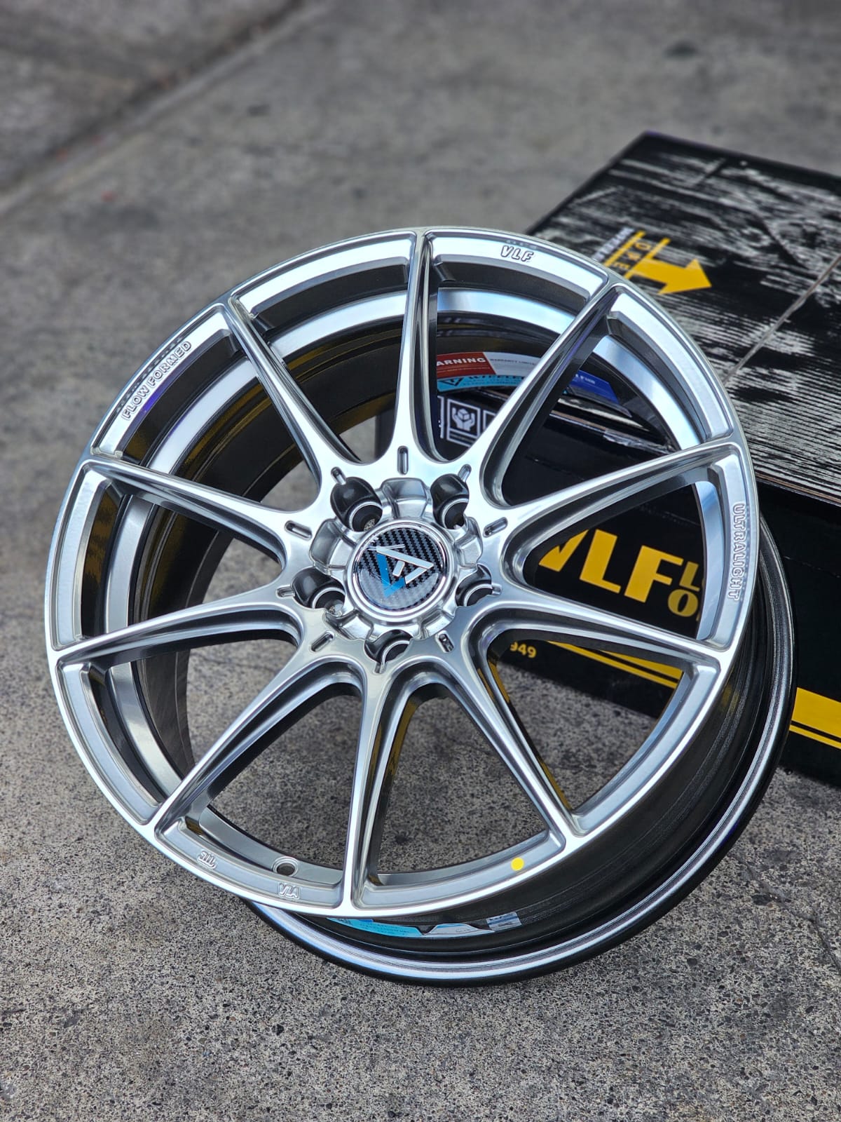 AD75HT-05 17X7.5 5X108 ET38 CB73.1
