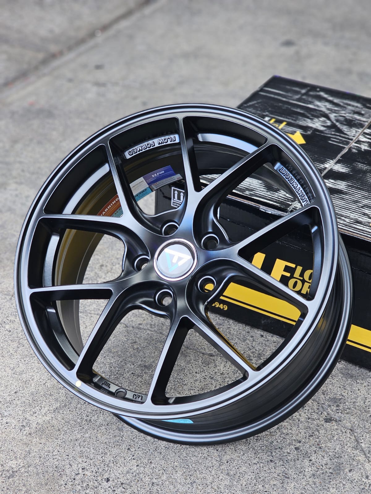 AD75HT-10 17x7.5 5x108 ET38 CB63.4