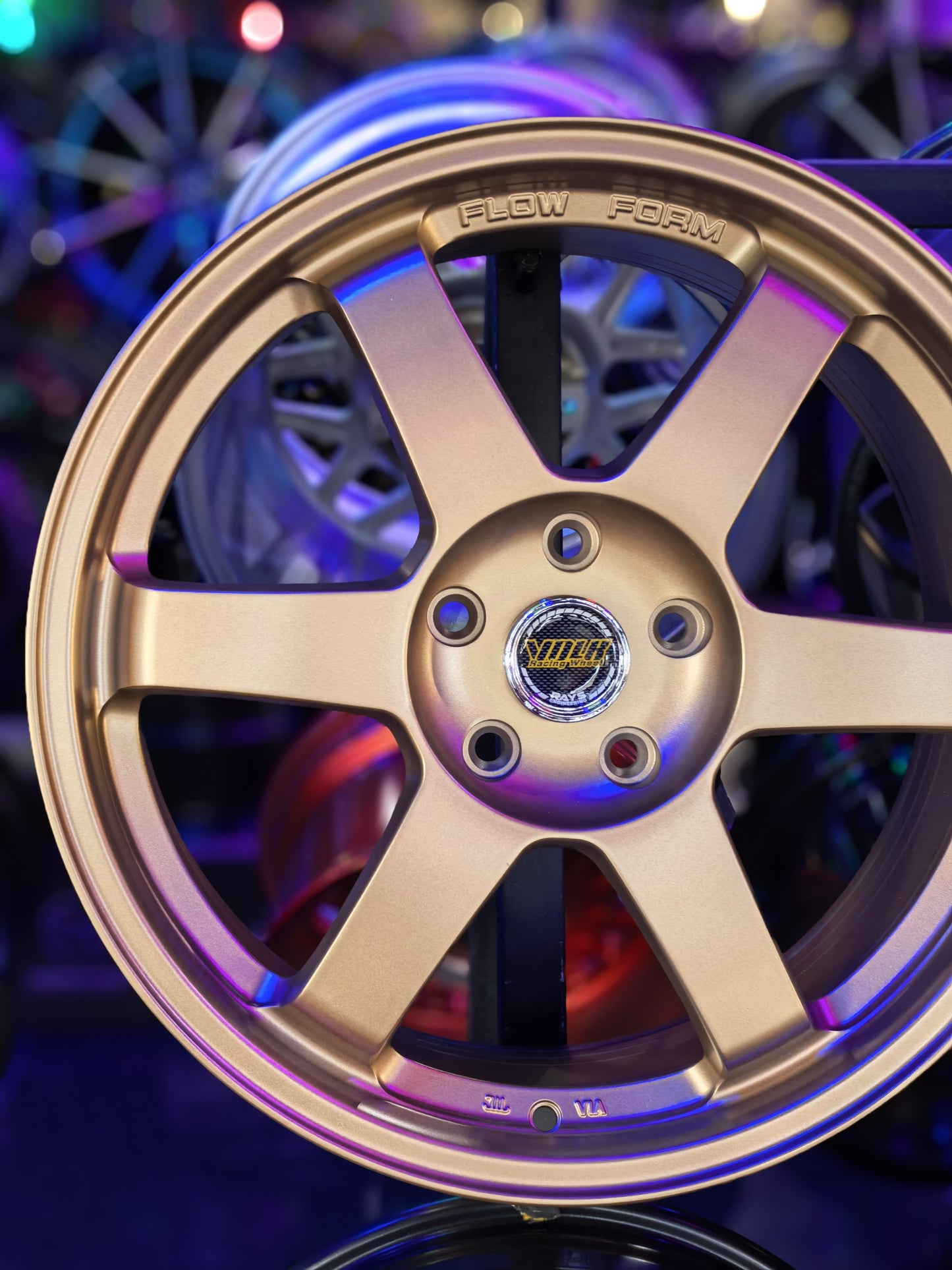 AD95H-20 19X8.5 5X114.3 ET38 CB73.1