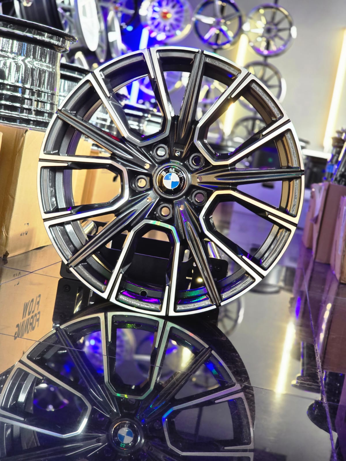 AD9M5H-106 19X8.5 5X120 ET25 CB72.56 + AD9M5H-107 19X9.5 5X120 ET35 CB72.56