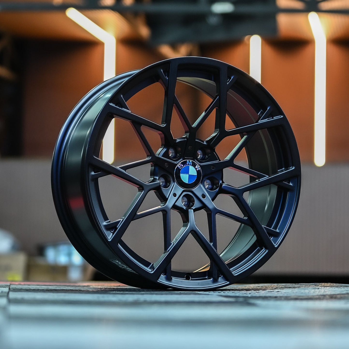 AD9M5H-64 19X8.5 5X120 ET30 CB72.56 + AD9M5H-65 19X9.5 5X120 ET35 CB72.56