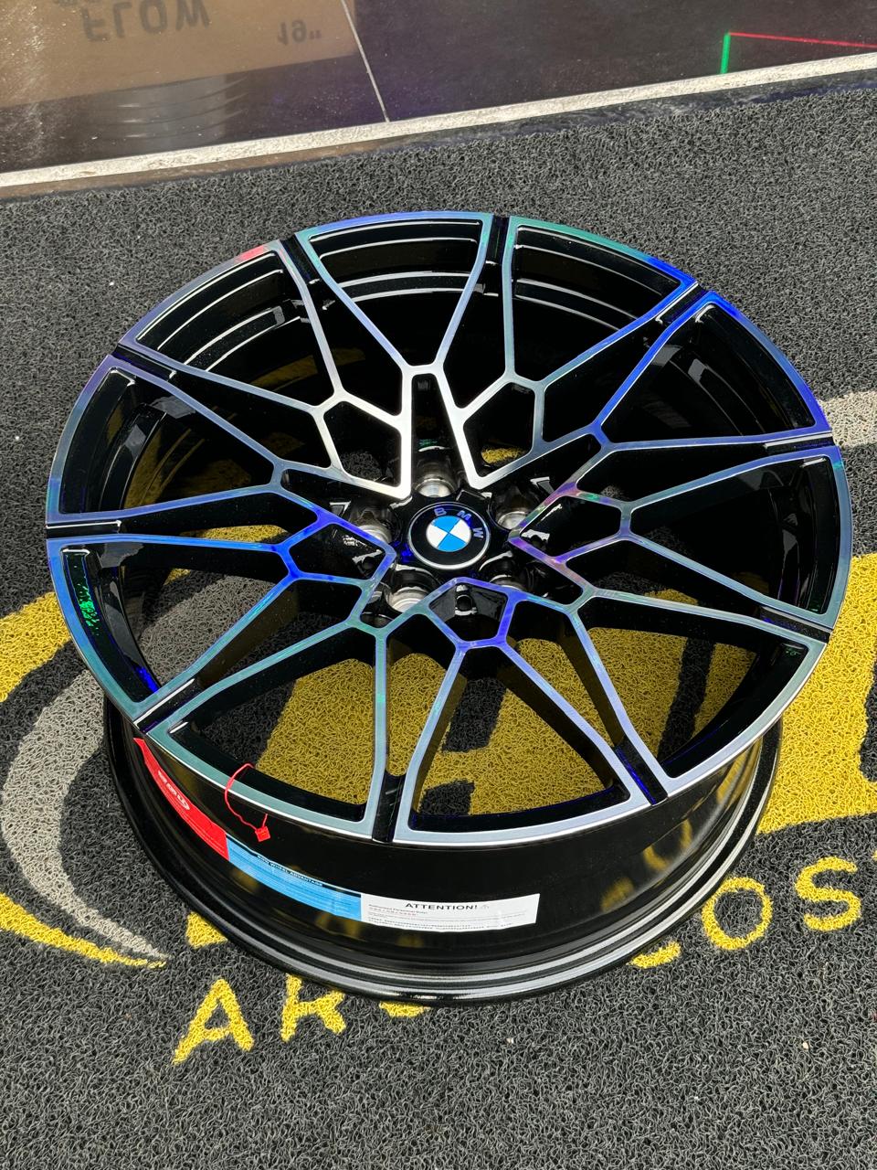 AD9M5H-68 19X8.5 5X112 ET25 CB66.56 + AD9M5H-69 19X9.5 5X112 ET35 CB66.56