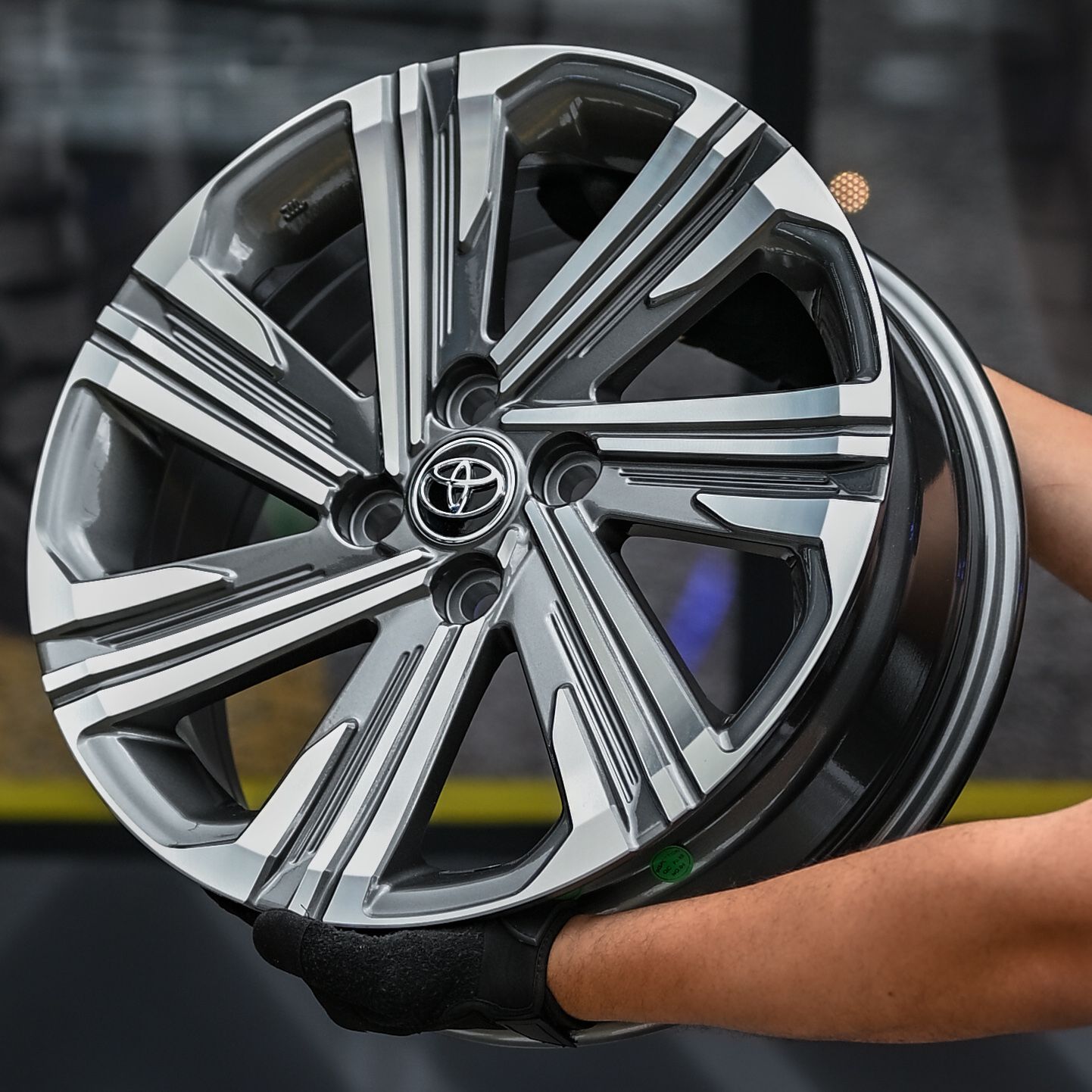 ADX84H-48 16X6 4X100 ET39 CB54.1