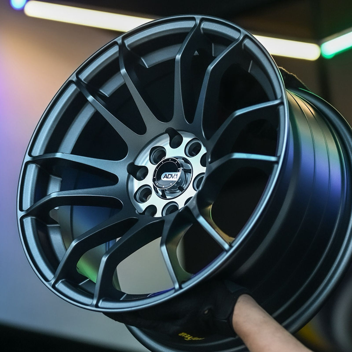 ADX85H-174 16X8 10x100/114 ET27 CB73.1