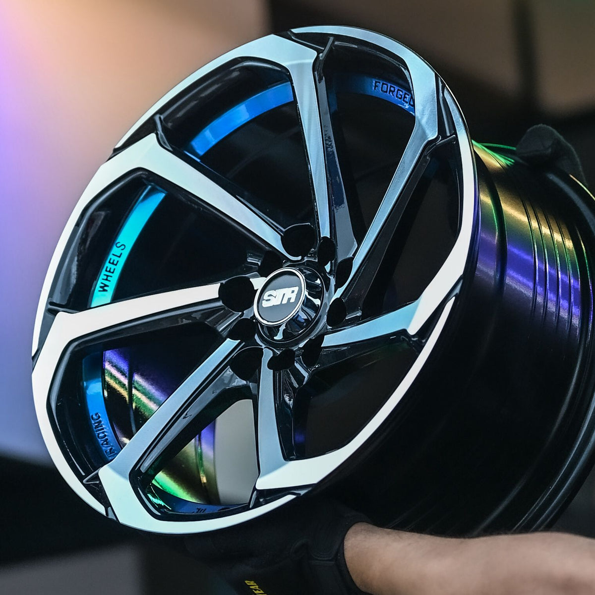 ADX85H-325 16x8.0 10x100/114.3 ET5 CB73.1