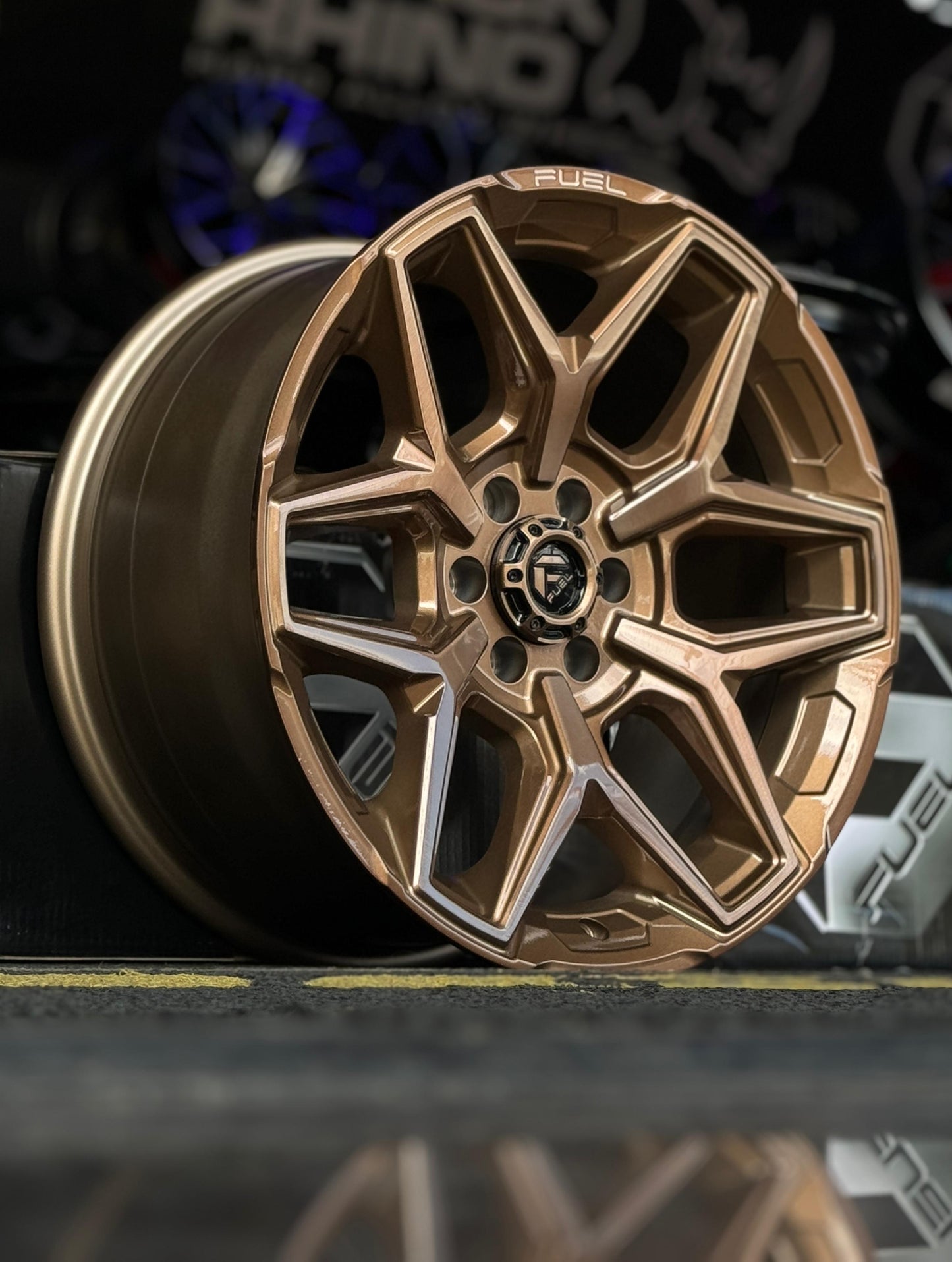 AOD84X46HF-10 FUEL FLUX 18X9 6X114 ET20 CB66