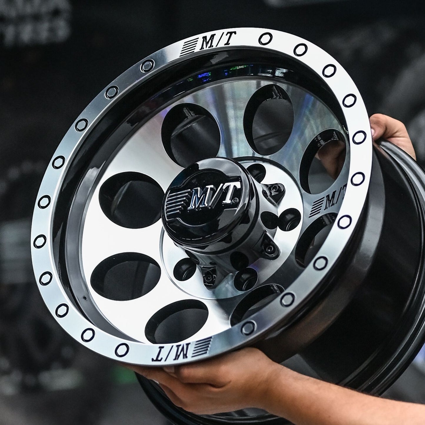 AQ4X45H-133 15X8.0 5X139.7 ET-15 CB106.2