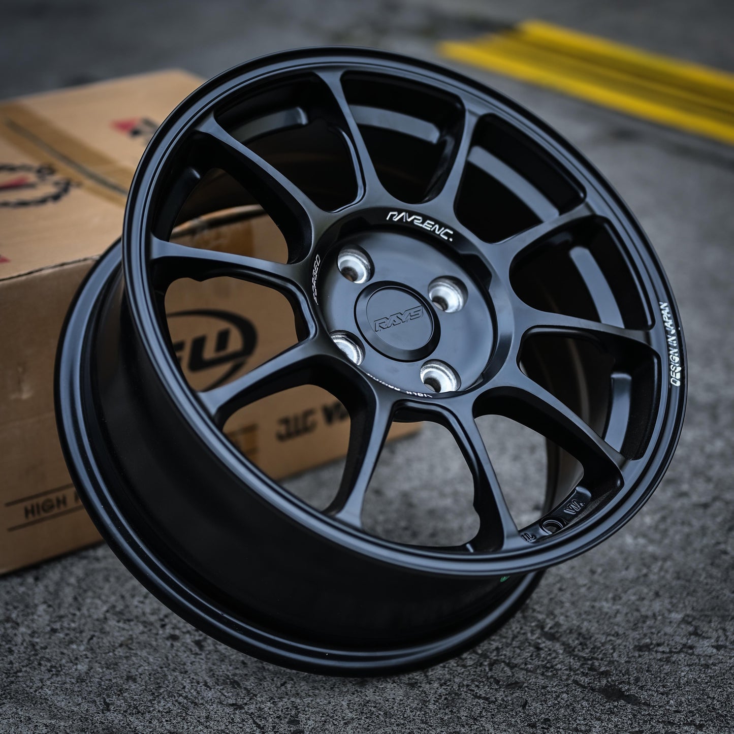 AQX74H-408 15X6.5 4X100 ET32 CB73.1