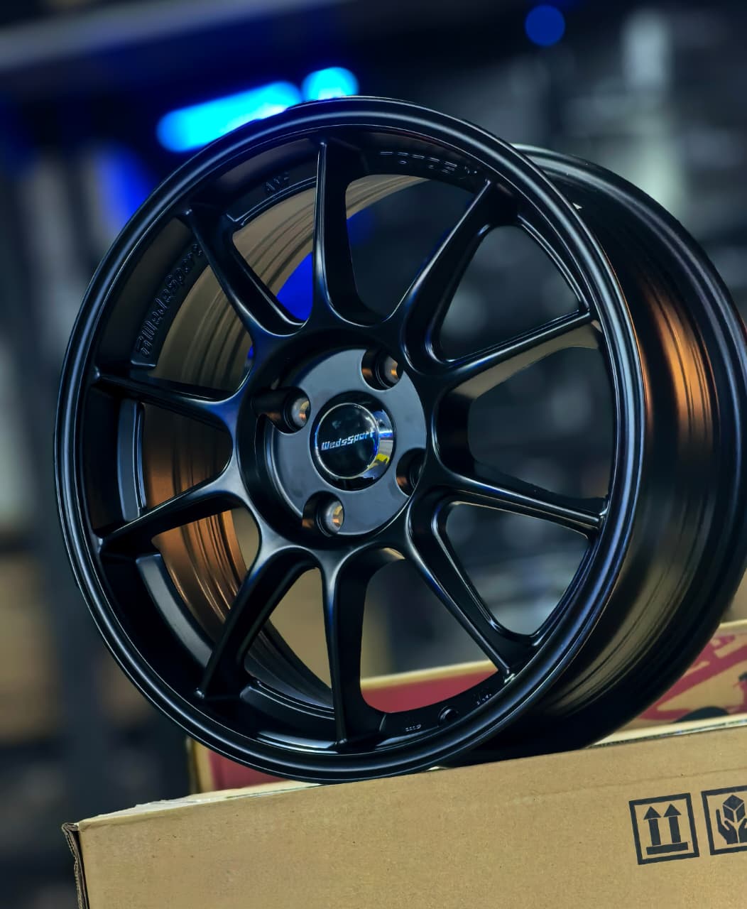 AQX74H-418 15x6.5 4x100 ET35 CB73.1