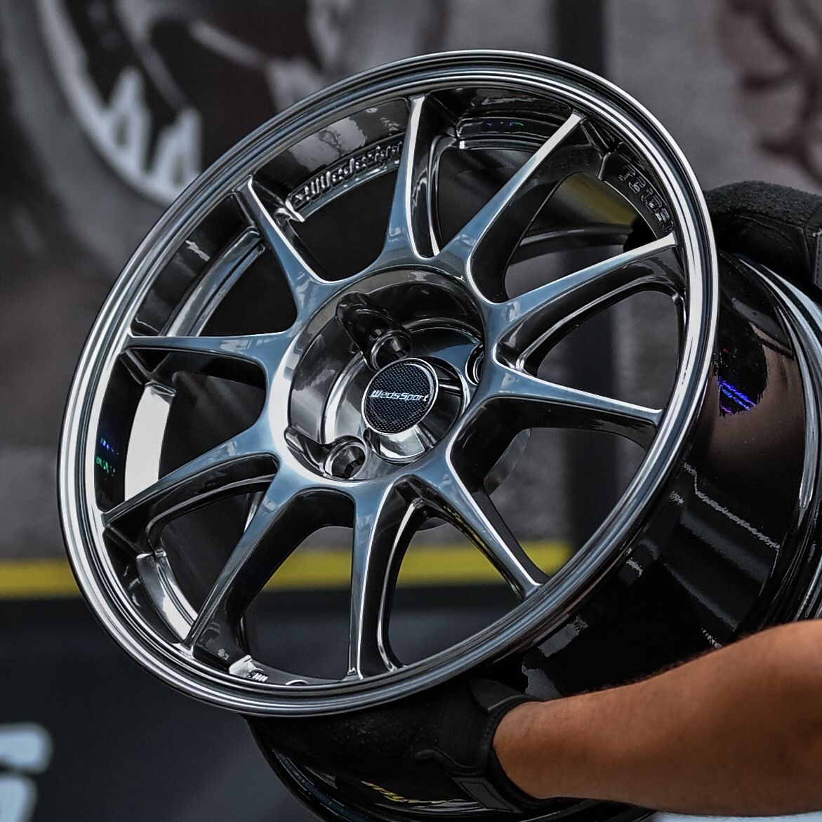 AQX74H-445 15x7 4x100 ET35 CB73.1