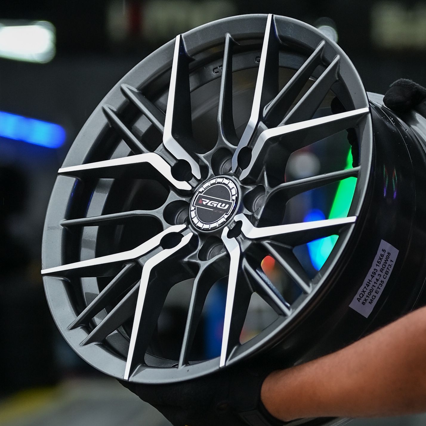 AQX74H-493 15X6.5 8X100/114.3 ET35 CB73.1