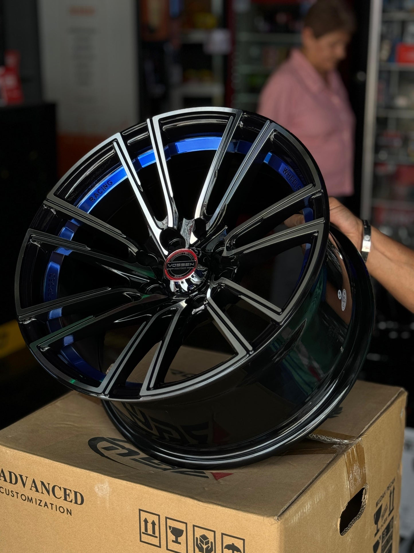 AQX74H-507 15X8.0 4X100/114.3 ET15 CB73.1