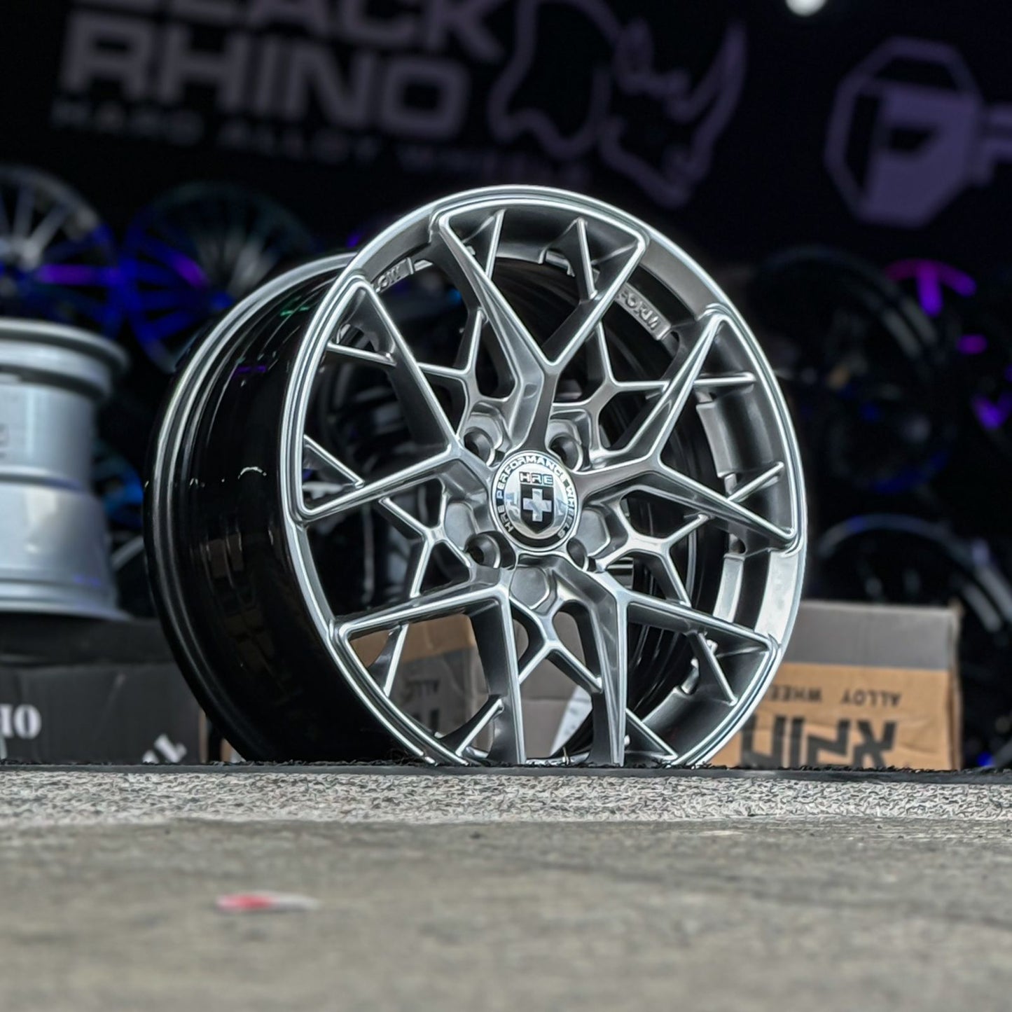 AQX74H-583 15x6.5 4X100 ET38 CB73.1