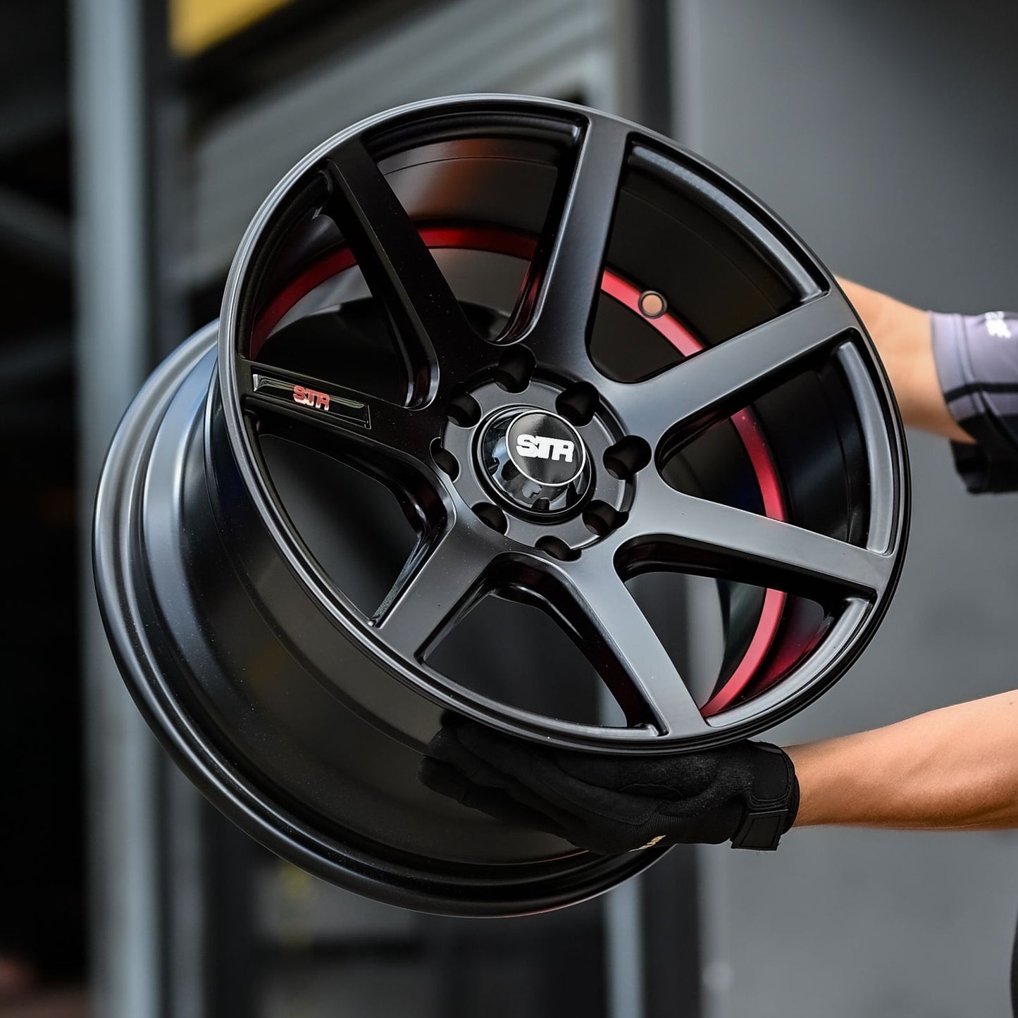 AQX84H-222 15X8 8/100/114 ET20 CB73.1