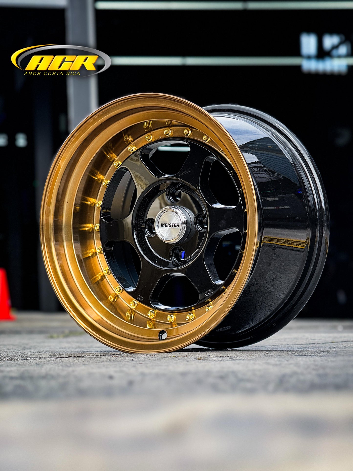 AQX84H-299 15X8.5 4X100 ET0 CB67.1