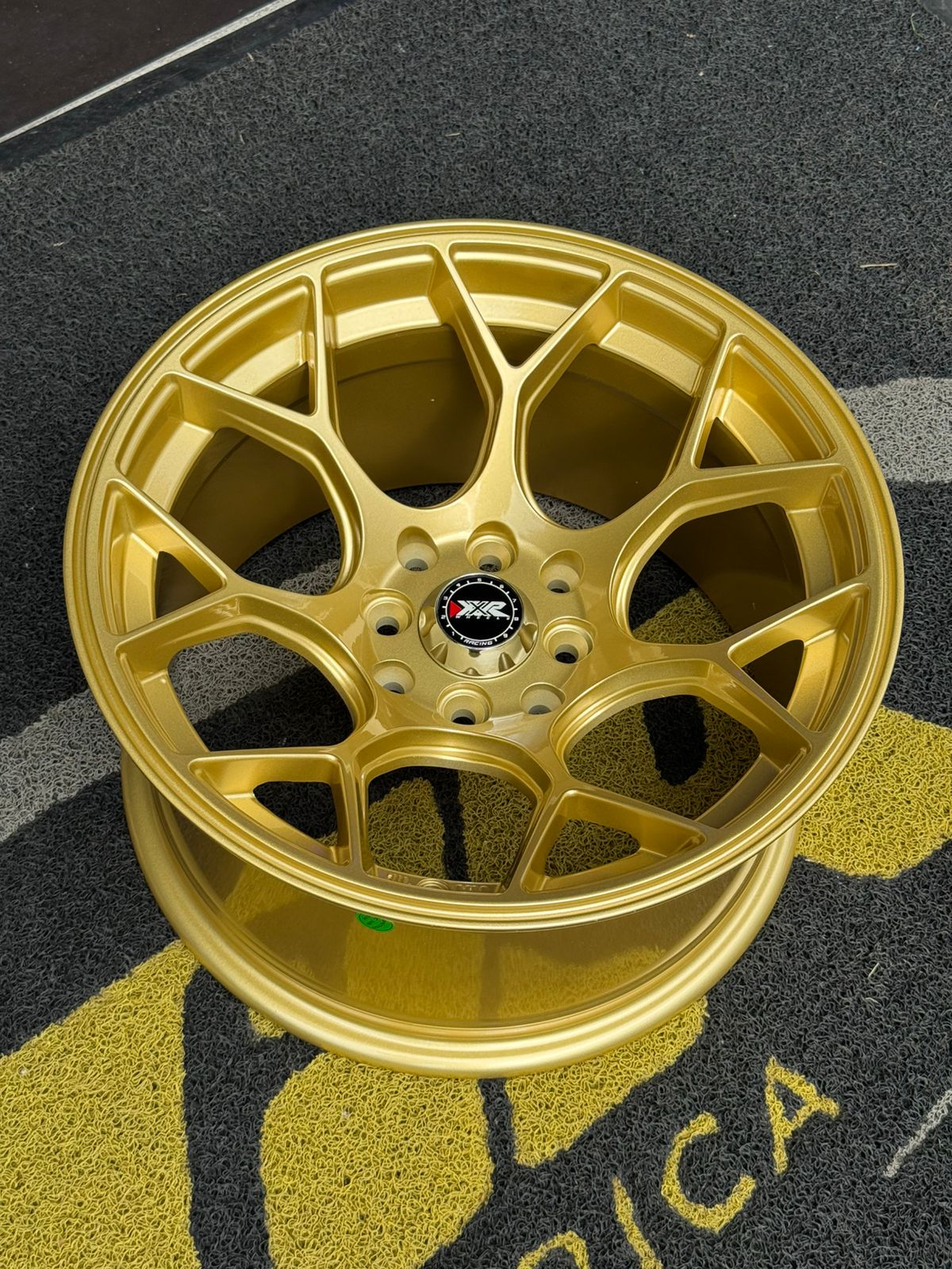 AQX84H-365 15X8.25 8X100/114.3 ET0 CB73.1