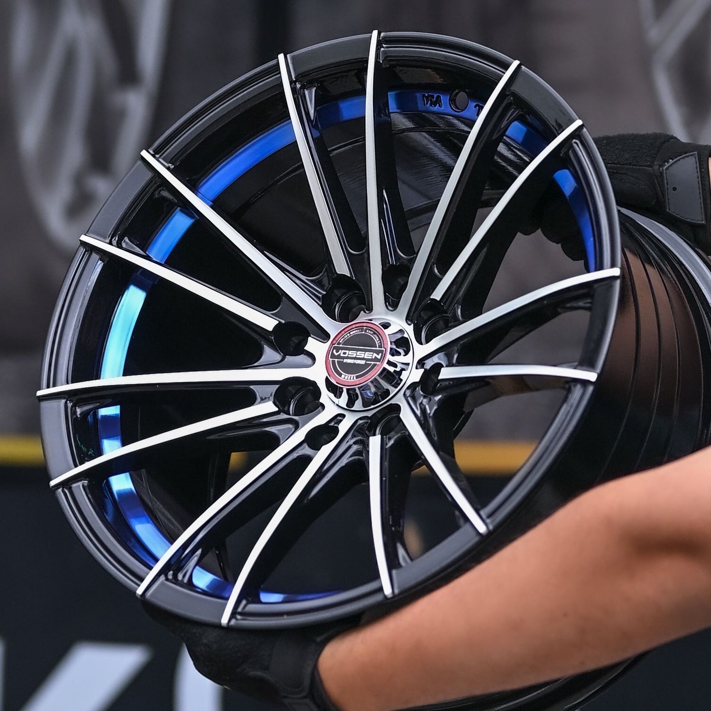 AQX84H-471 15X8 4X100/114.3 ET18 CB67.1