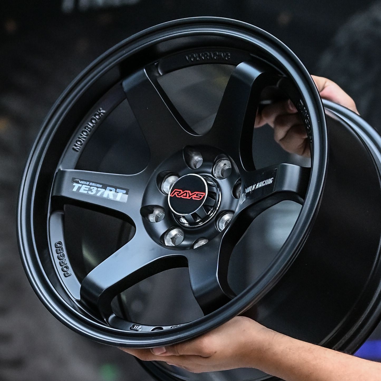 AQX84H-506 15x8.25 8X100/114.3 ET20 CB73.1