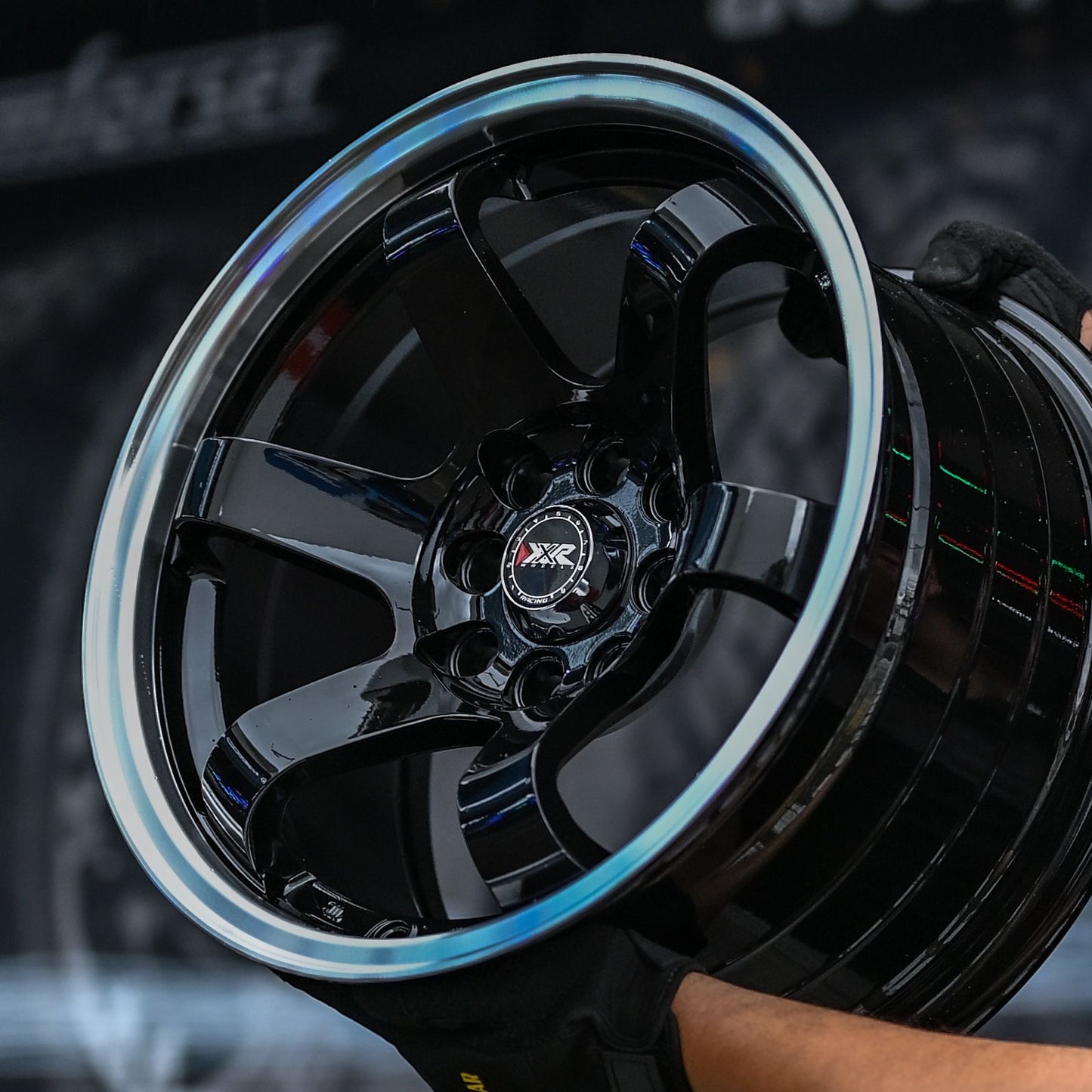 AQX84H-67* 15X8.25 8x100/114 ET20 CB73.1