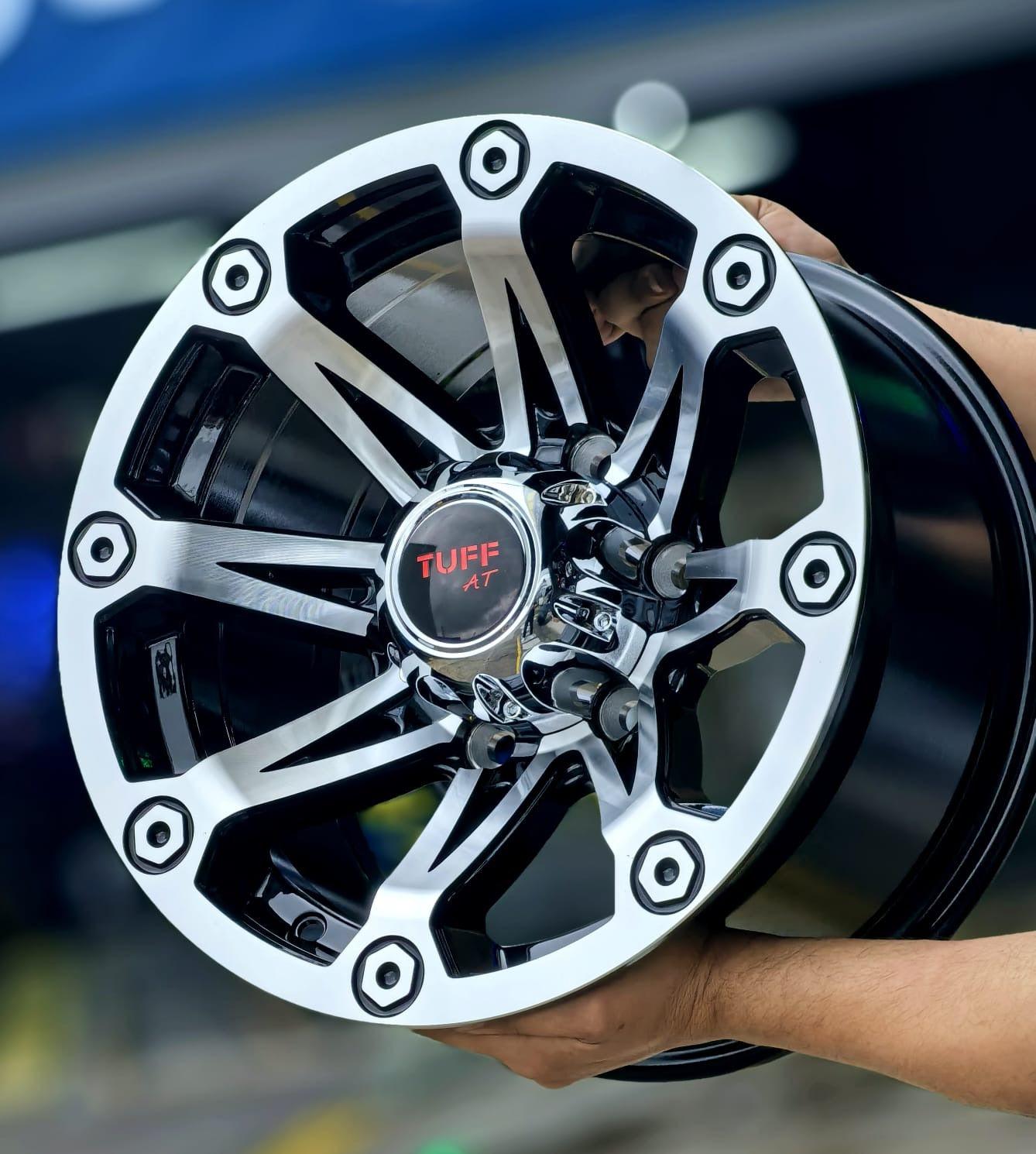 AQX86H-174 15x8.0 6X139.7 ET0 CB106.2