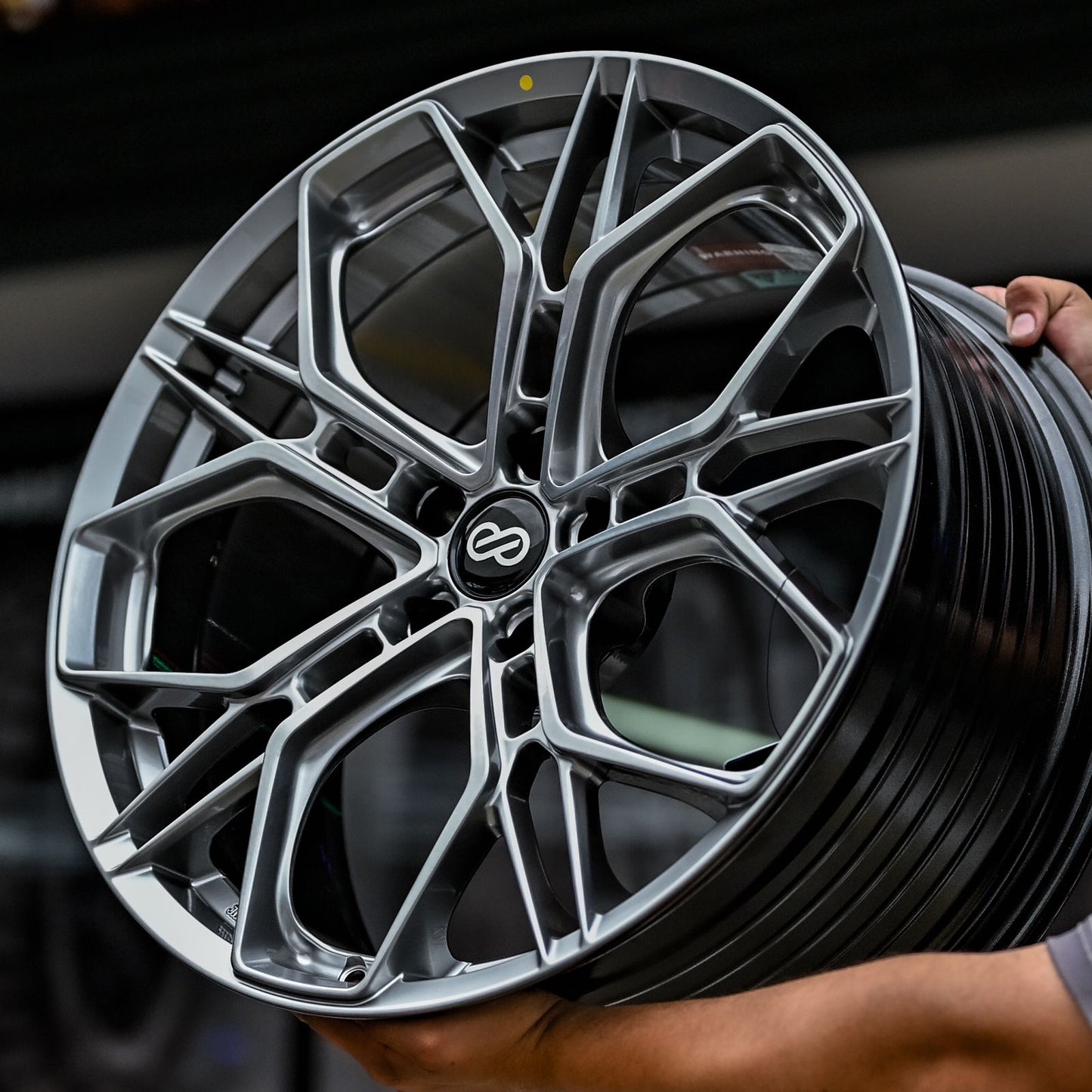 AV5H-20 20X9.5 5X114.3 ET35 CB73.1