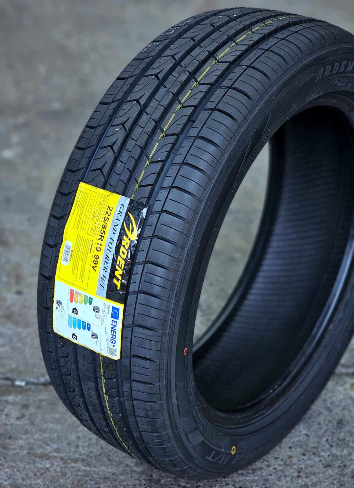 225/55R19 Ardent Grand Tourer HT (Ultimas 3 unidades disponibles)