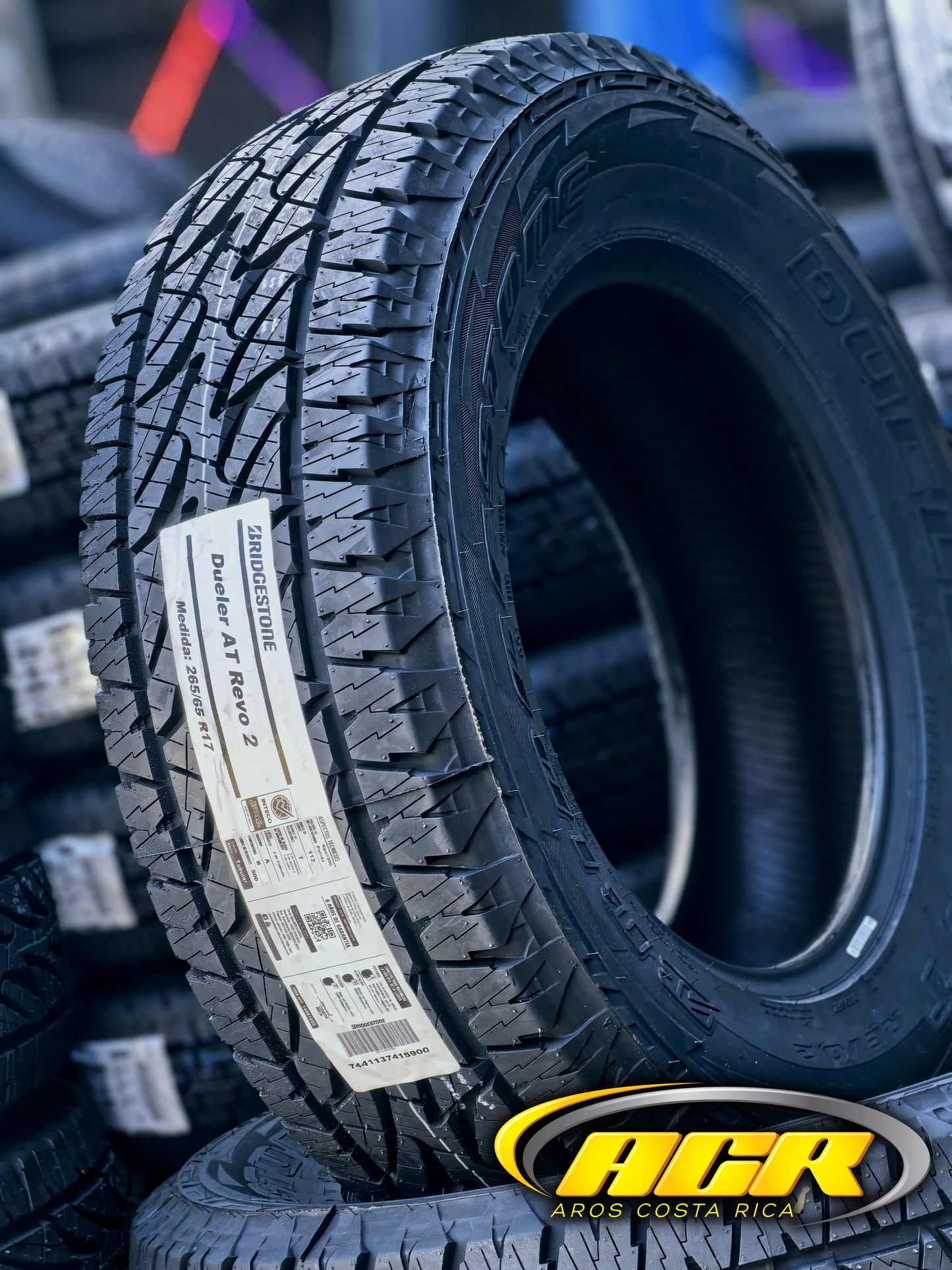 265/65R17 Bridgestone Dueler AT Revo II