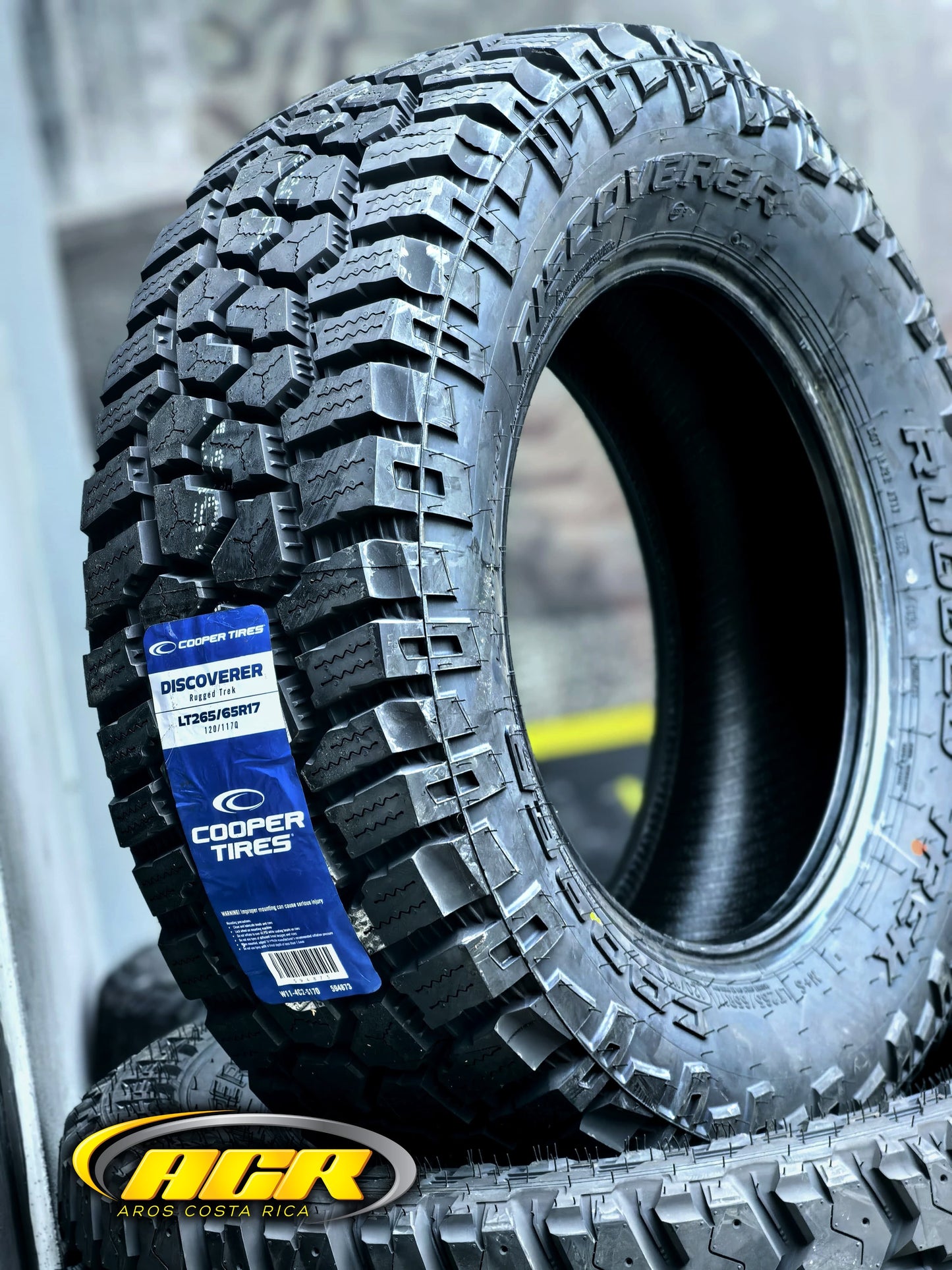 265/65R17 Cooper Discoverer Rugged Trek