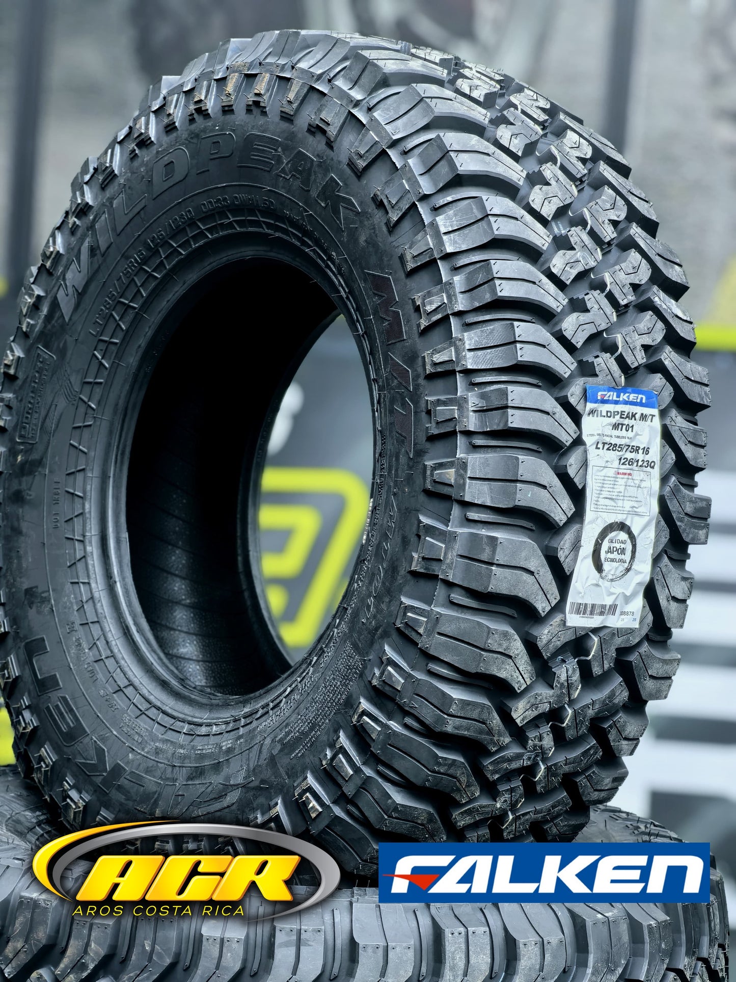 285/75R16 Falken Wildpeak MT01