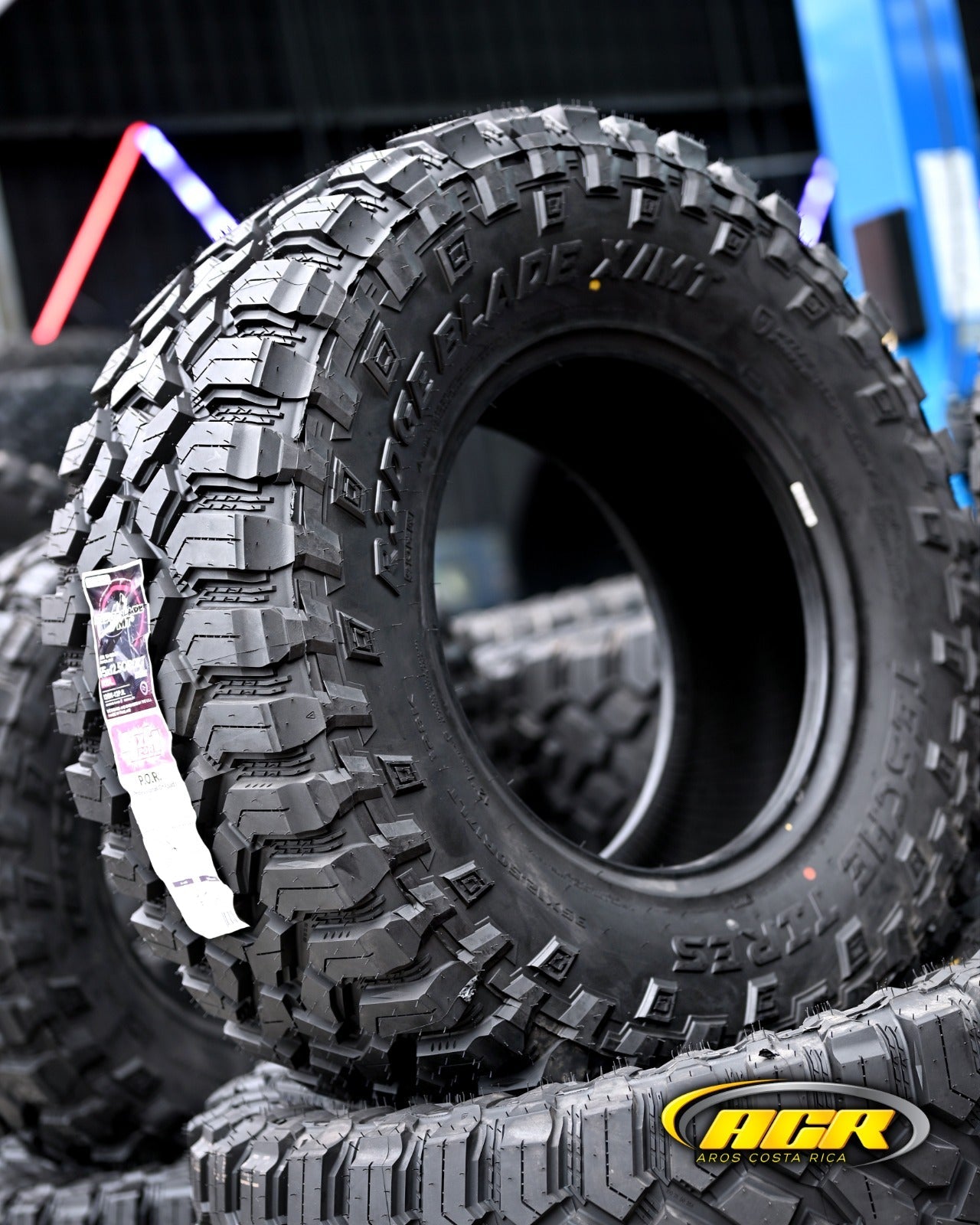 275/70R18 Ridge Blade X/MT