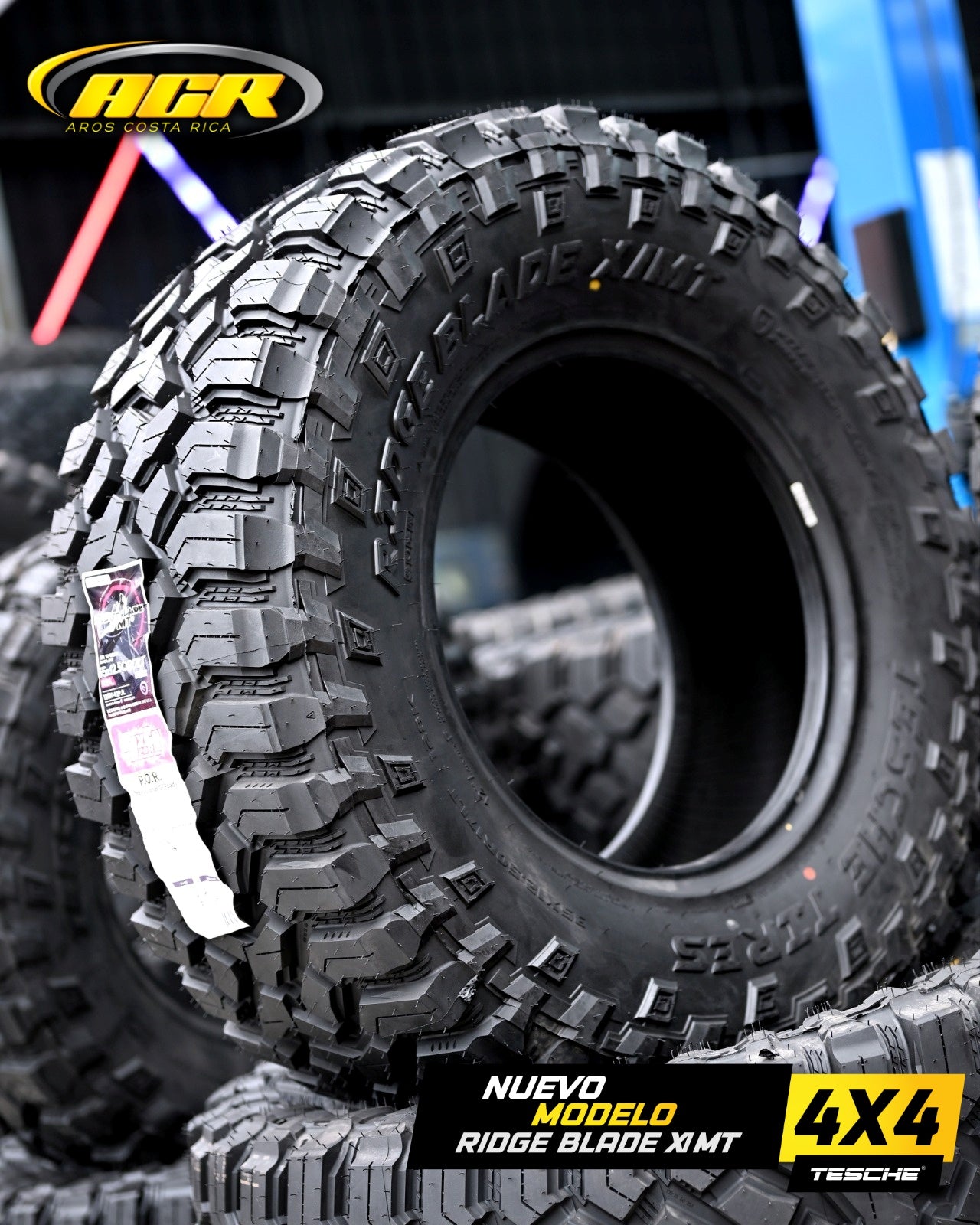 37x13.50R17 Ridge Blade XMT