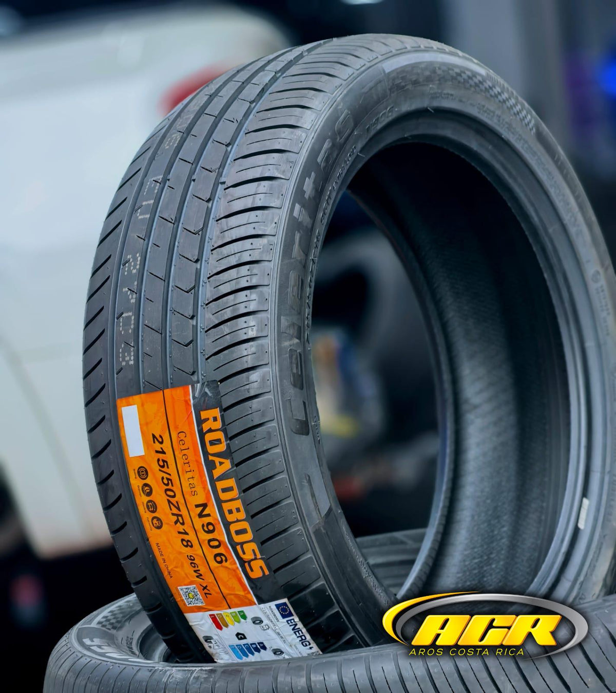 215/50R18 Roadboss N906