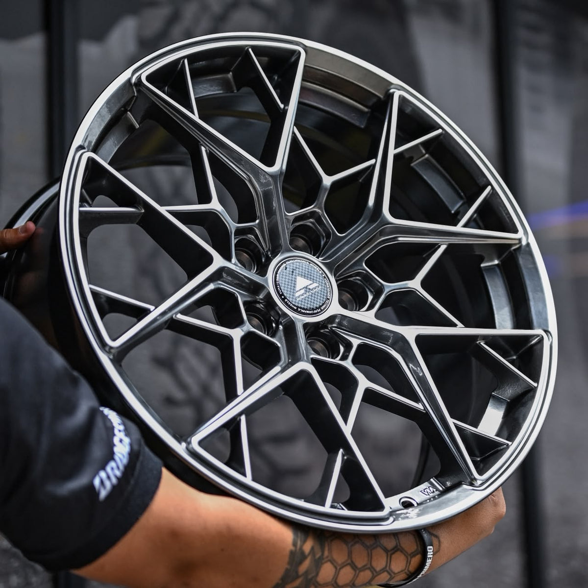 AD85HG-65 18X8 5X112 ET35 CB66.5