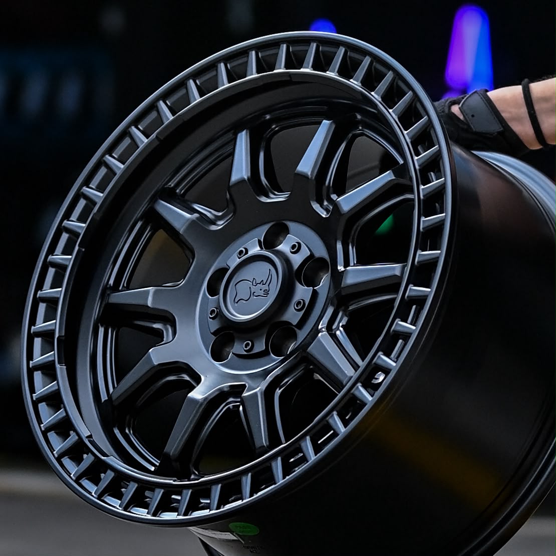 AOD75H-03 BLACK RHINO CALICO 17X8.5 5X114.3 ET34 CB72