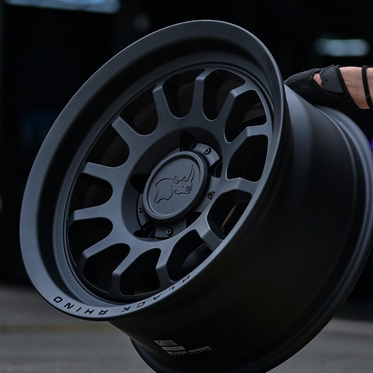AOD75HT-13 BLACK RHINO RAPID 17X8.5 5X150 ET10 CB110