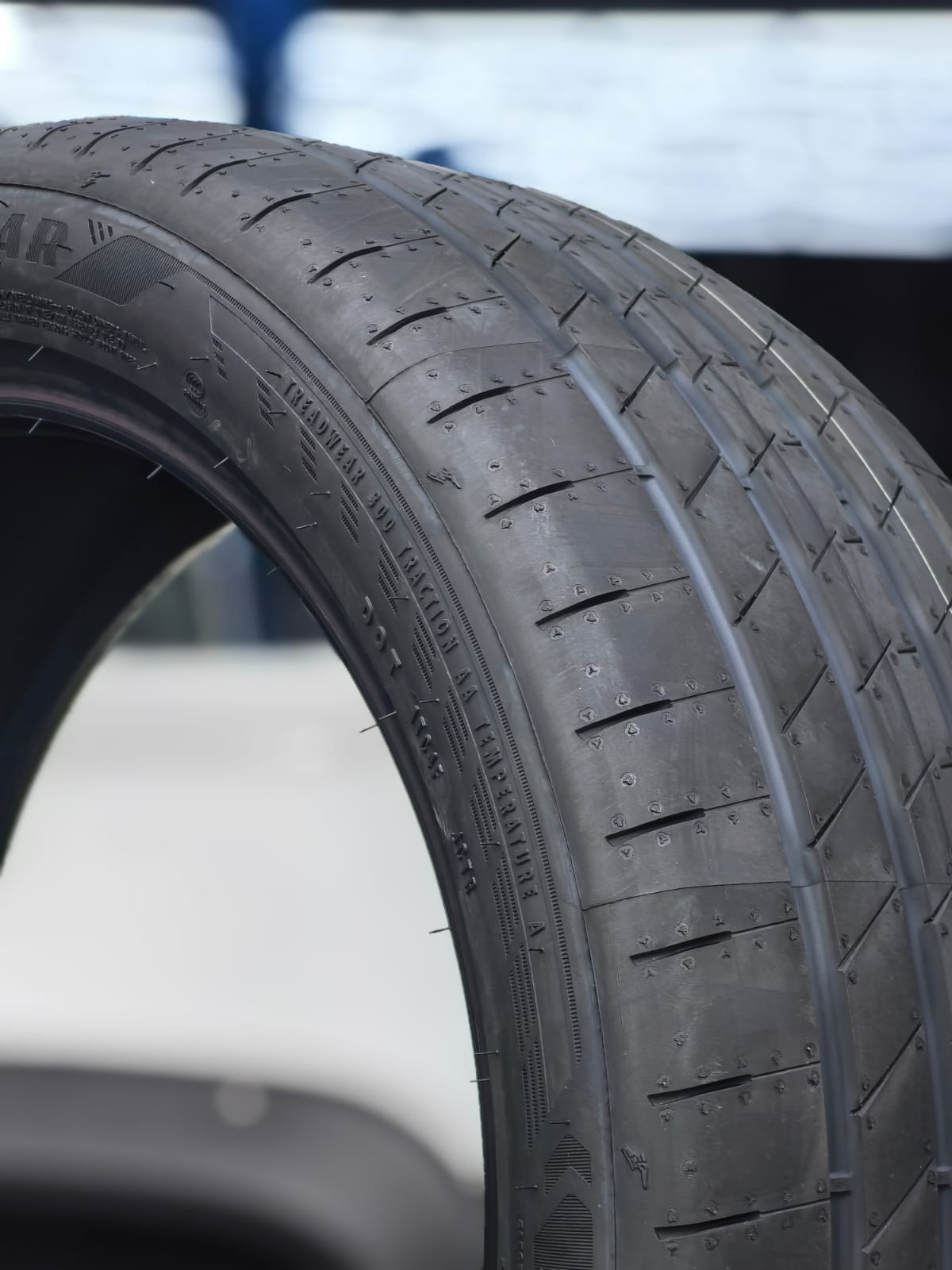 225/45R18 Goodyear Eagle F1 Asymmetric 6 EV