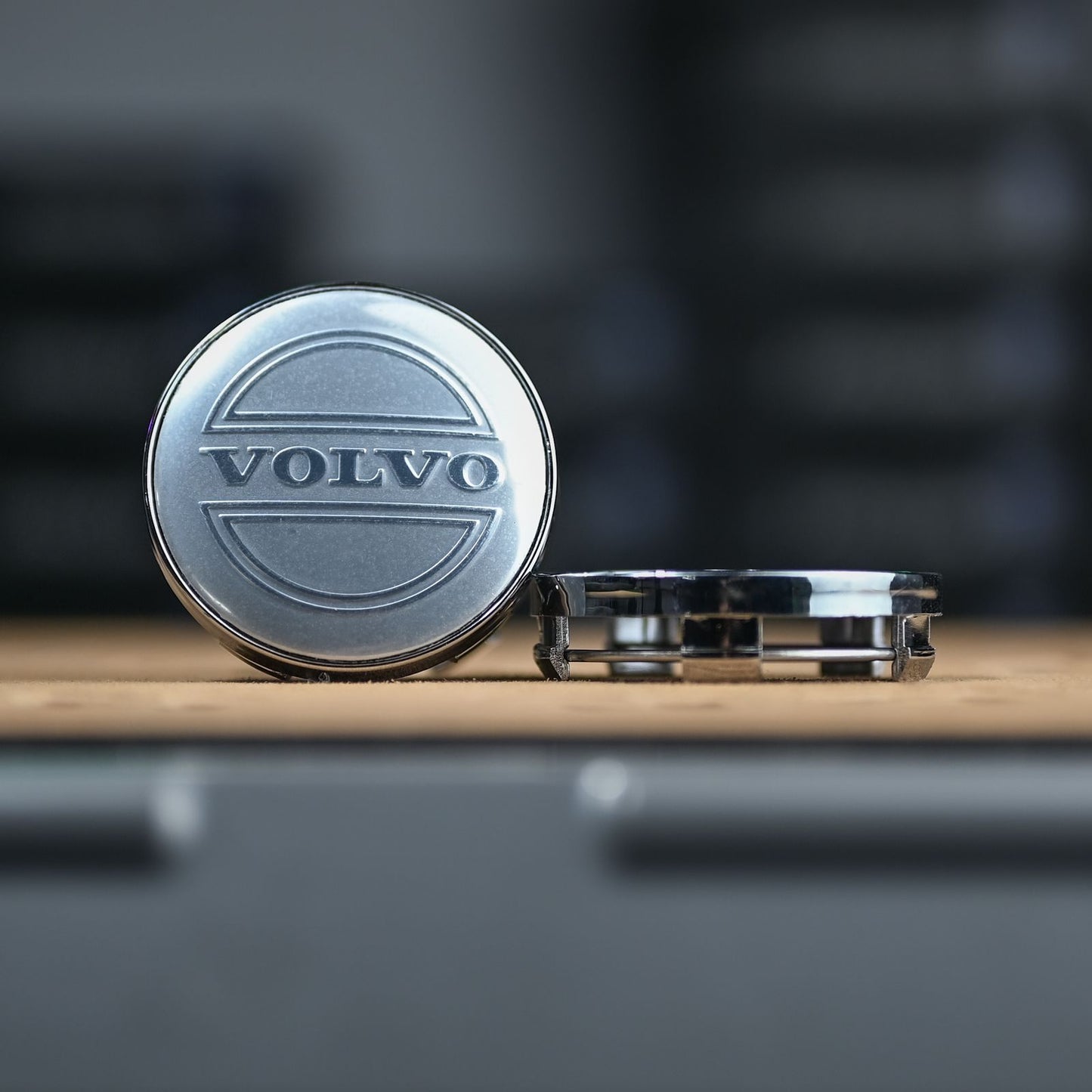 PT-TAPA10 TAPA VOLVO PARA AUTOMOVIL