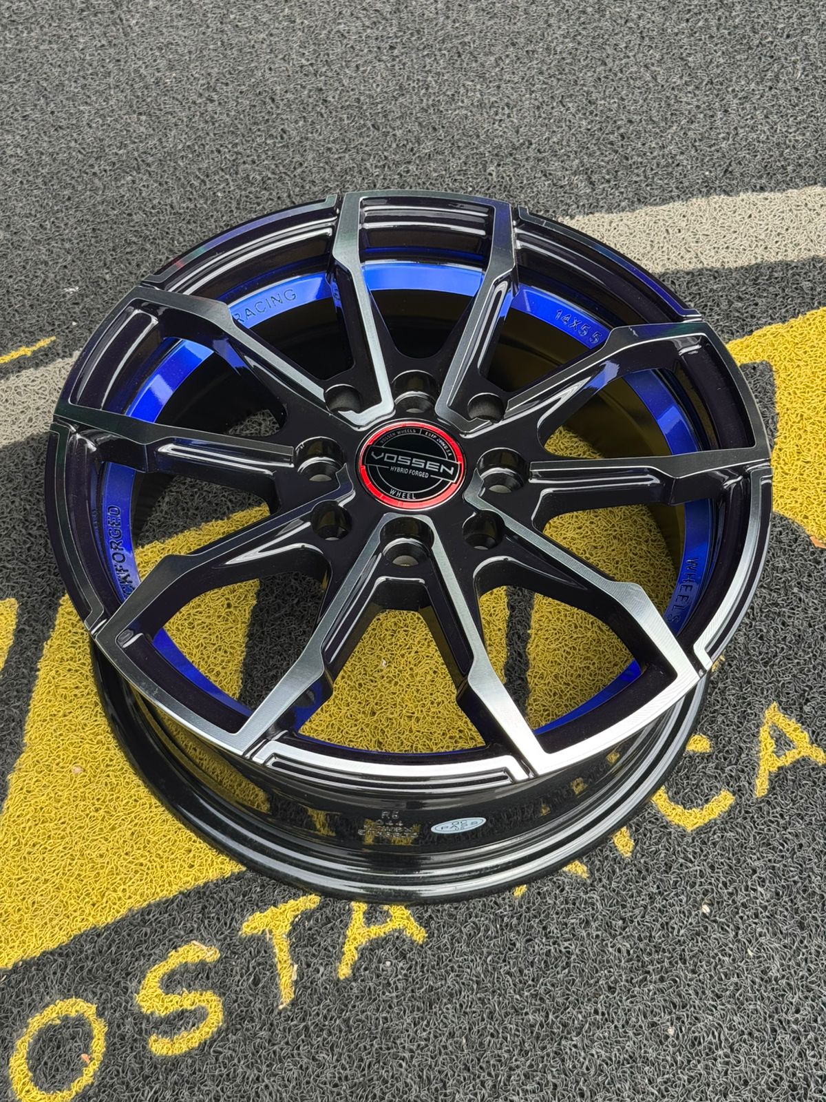 A1651 14X5.5 8X100/114.3 ET38 CB73.1