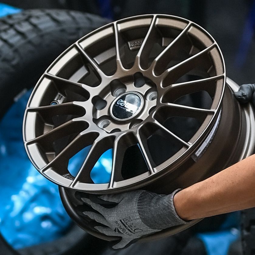 A1709 14X5.5 8X100/114.3 ET73.1 CB35