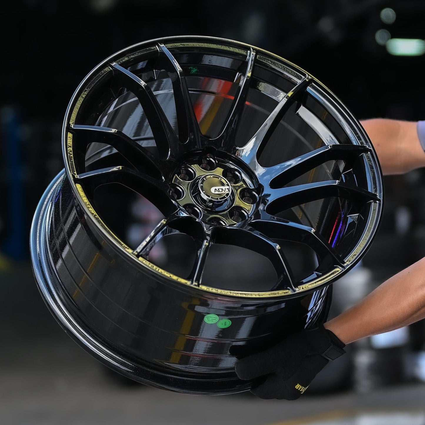 AD74H-110 17X9 8/100/114.3 ET24.75 CB73.1