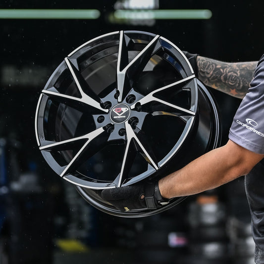 AD74H-114 17x7.5 8/100/114.3 ET35 CB73.1