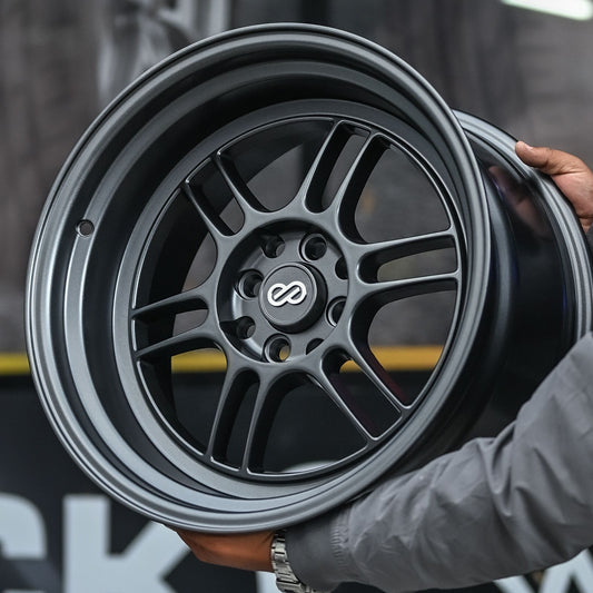 AD74H-134 17x9 8x100/114.3 ET15 CB73.1