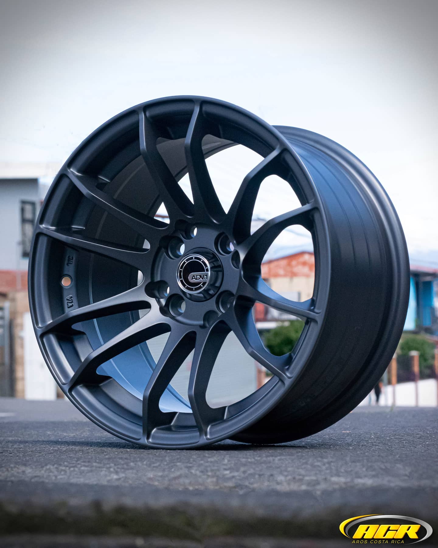 AD74H-24 17X9 8/100/114 ET24.75 CB73.1