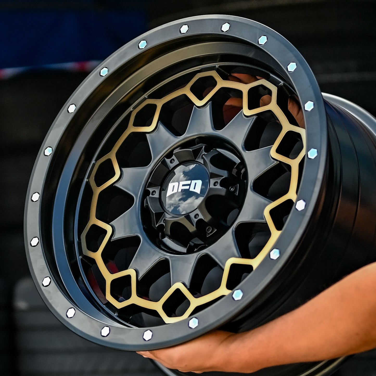 AD74X46H-281 17X9 6X139.7 ET10 CB110.5
